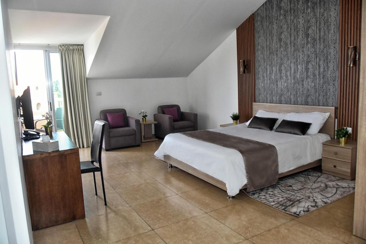 Byblostar Hotel Экстерьер фото
